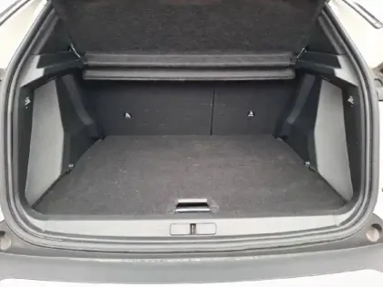 Photo 5 Peugeot 2008  Electrique 136 ch