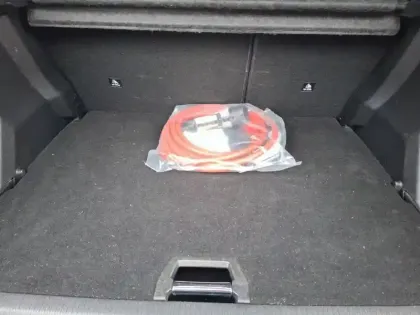 Photo 17 Peugeot 2008  Electrique 136 ch