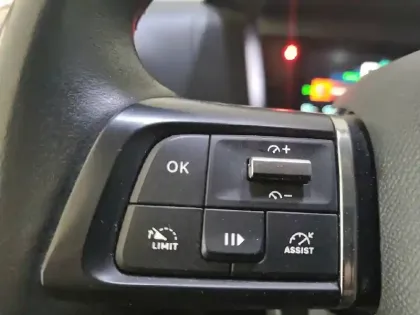 Photo 46 Citroën C4 e- 136 ch Automatique