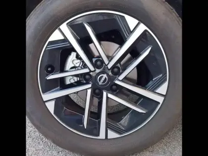 Photo 18 Nissan Juke  HYBRID 143