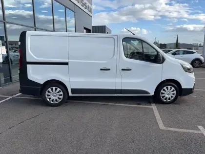 Photo 34 Nissan Primastar  FOURGON L1H1 2T8 2.0 DCI 130 S/S BVM