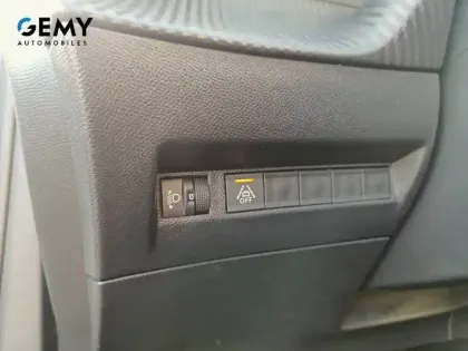 Photo 32 Peugeot 2008 Gén. II Ph1 NG Style 5