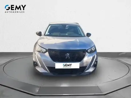 Photo 41 Peugeot 2008  PureTech 130 S&S EAT8