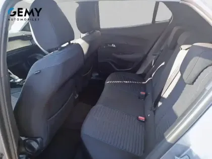 Photo 9 Peugeot 2008  PureTech 130 S&S EAT8