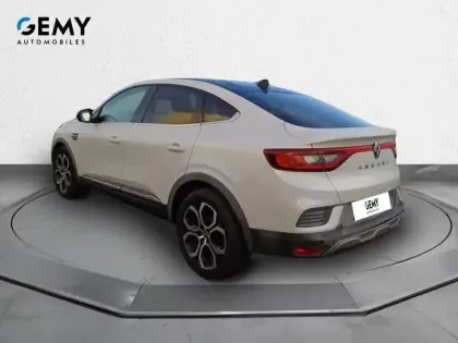 Photo 36 Renault Arkana  TCe 140 EDC FAP - 21B