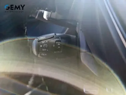 Photo 14 Peugeot 2008 Gén. II Ph1 NG GT 5