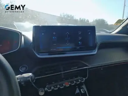 Photo 35 Peugeot 2008 Gén. II Ph1 NG GT 5