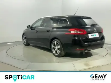 Photo 35 Peugeot 308  SW 1.2 PureTech 130ch S&S BVM6