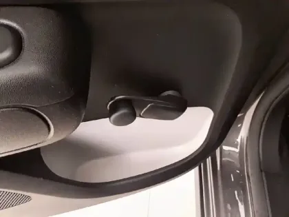 Photo 47 Citroën C3 Gén. III Ph2 Feel Pack 5