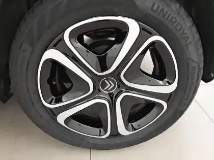 Photo 37 Citroën C3 Gén. III Ph2 Feel Pack 5