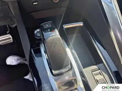 Photo 18 Peugeot 3008  Hybrid 225 e-EAT8