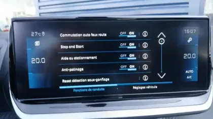 Photo 23 Peugeot 208  PureTech 130 S&S EAT8