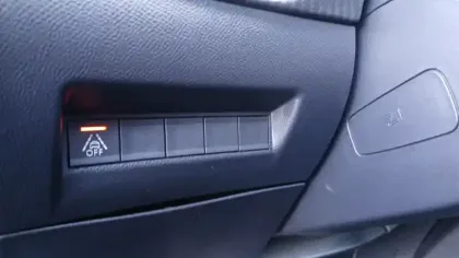 Photo 32 Peugeot 208  PureTech 130 S&S EAT8