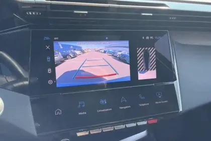 Photo 47 Peugeot 308  SW PureTech 130ch S&S BVM6