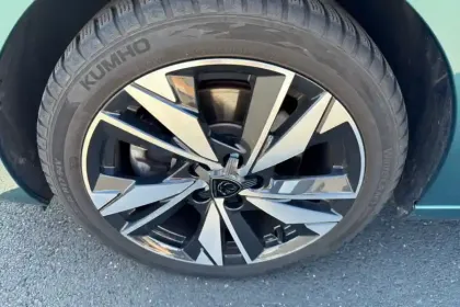 Photo 36 Peugeot 308  SW PureTech 130ch S&S BVM6