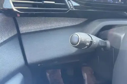 Photo 70 Peugeot 308  SW PureTech 130ch S&S BVM6