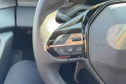 Photo 18 Peugeot 308 Gén. III Ph1 GT 5