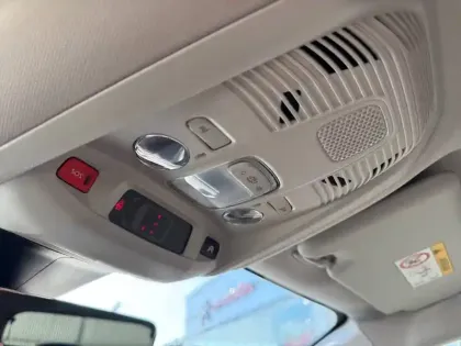 Photo 21 Citroën C5 aircross  Hybride Rechargeable 225 S&S e-EAT8