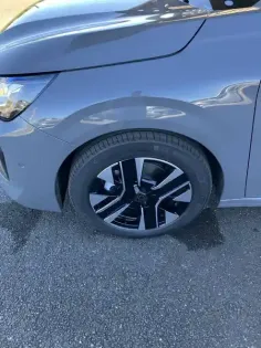 Photo 13 Peugeot 208  100 S&S BVM6