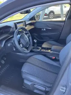 Photo 10 Peugeot 208  100 S&S BVM6