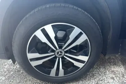 Photo 12 Mercedes GLB  200 d 8G-DCT