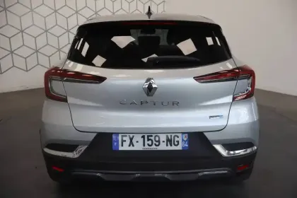 Photo 16 Renault Captur  E-Tech Plug-in 160