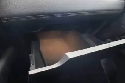 Photo 36 Renault Captur  E-Tech Plug-in 160