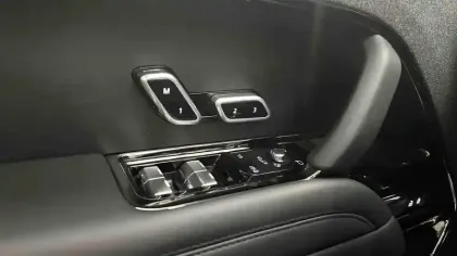 Photo 16 Land rover Range Rover  Sport P460e AWD 3.0L i6 PHEV