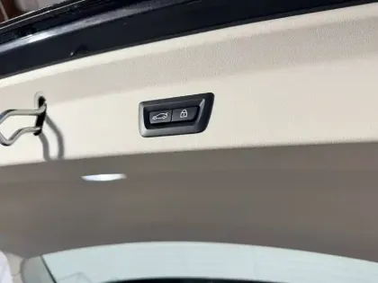 Photo 29 BMW X3  xDrive 30e 292ch BVA8