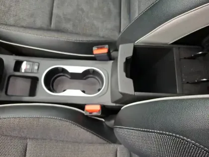 Photo 23 Renault Captur  TCe 100 GPL - 21