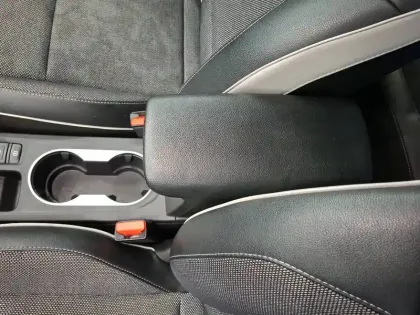 Photo 22 Renault Captur  TCe 100 GPL - 21