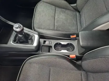 Photo 21 Renault Captur  TCe 100 GPL - 21