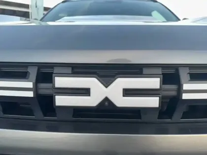 Photo 50 Dacia Duster  Hybrid 140