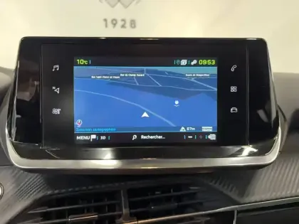 Photo 9 Peugeot 208  Electrique 50 kWh 136ch