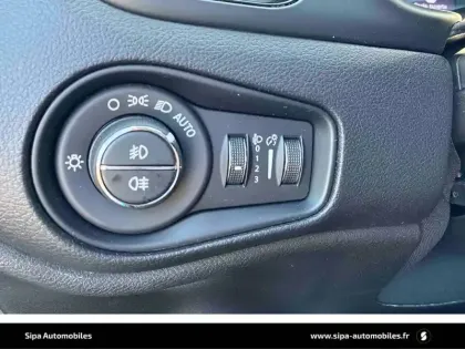 Photo 53 Jeep Renegade  1.3 GSE T4 150 ch BVR6