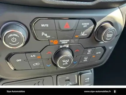 Photo 30 Jeep Renegade  1.3 GSE T4 150 ch BVR6