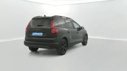 Photo 55 Dacia Jogger  Hybrid 140 7 places GSR2