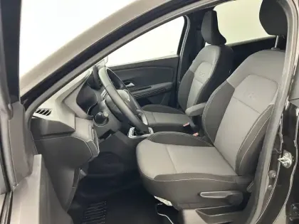 Photo 63 Dacia Jogger  Hybrid 140 7 places GSR2