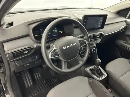 Photo 64 Dacia Jogger  Hybrid 140 7 places GSR2