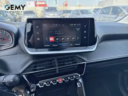 Photo 12 Peugeot 208  PureTech 100 S&S BVM6