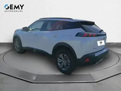 Photo 6 Peugeot 2008  PureTech 130 S&S EAT8