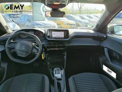 Photo 7 Peugeot 2008  PureTech 130 S&S EAT8