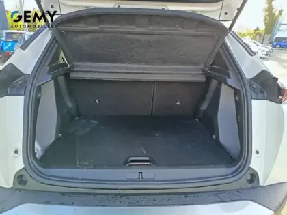 Photo 5 Peugeot 2008  PureTech 130 S&S EAT8