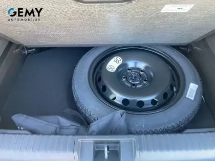 Photo 11 Renault Captur  E-Tech full hybrid 145 ch