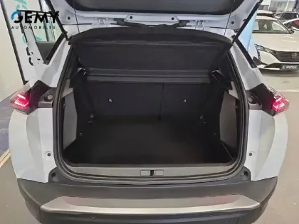 Photo 5 Peugeot 2008  Hybrid 145 e-DCS6