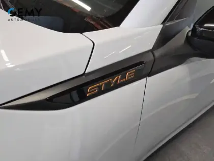 Photo 26 Peugeot 2008  Hybrid 145 e-DCS6