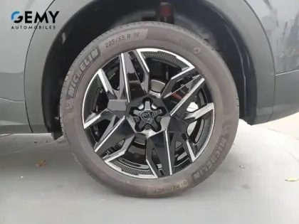 Photo 12 Peugeot 3008  Hybrid 136 e-DCS6