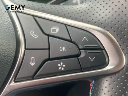 Photo 15 Renault Captur  E-Tech full hybrid 145 ch