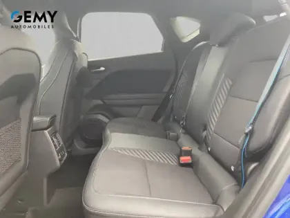 Photo 9 Renault Captur  E-Tech full hybrid 145 ch