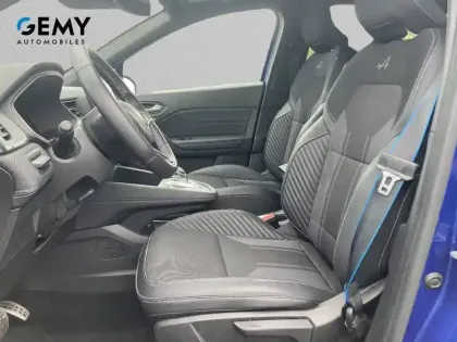 Photo 8 Renault Captur  E-Tech full hybrid 145 ch